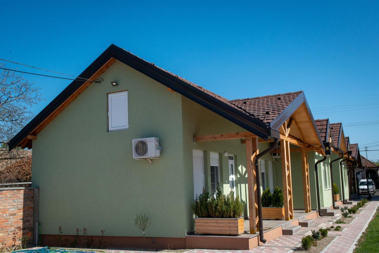 Zlatni Klas Zrenjanin Exterior foto